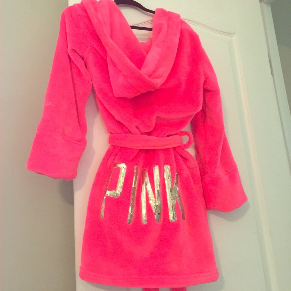 VS Pink bath robe