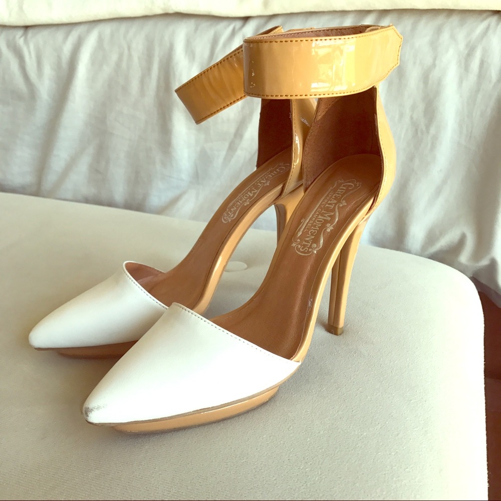 Jeffrey Campbell solitaire heel