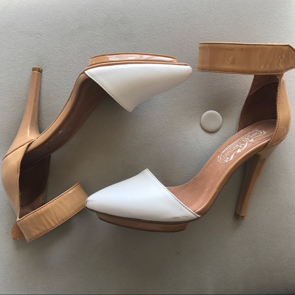 Jeffrey Campbell solitaire heel - Picture 3 of 6