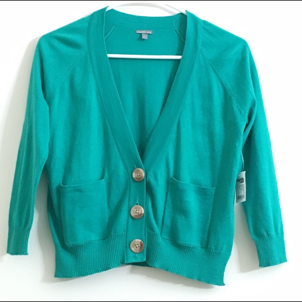 NWT!! Green Cardigan