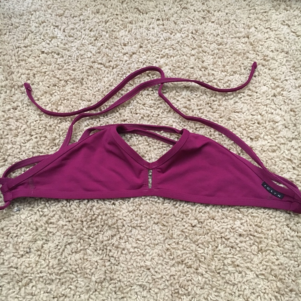 Jolyn Cabernet Vent Top