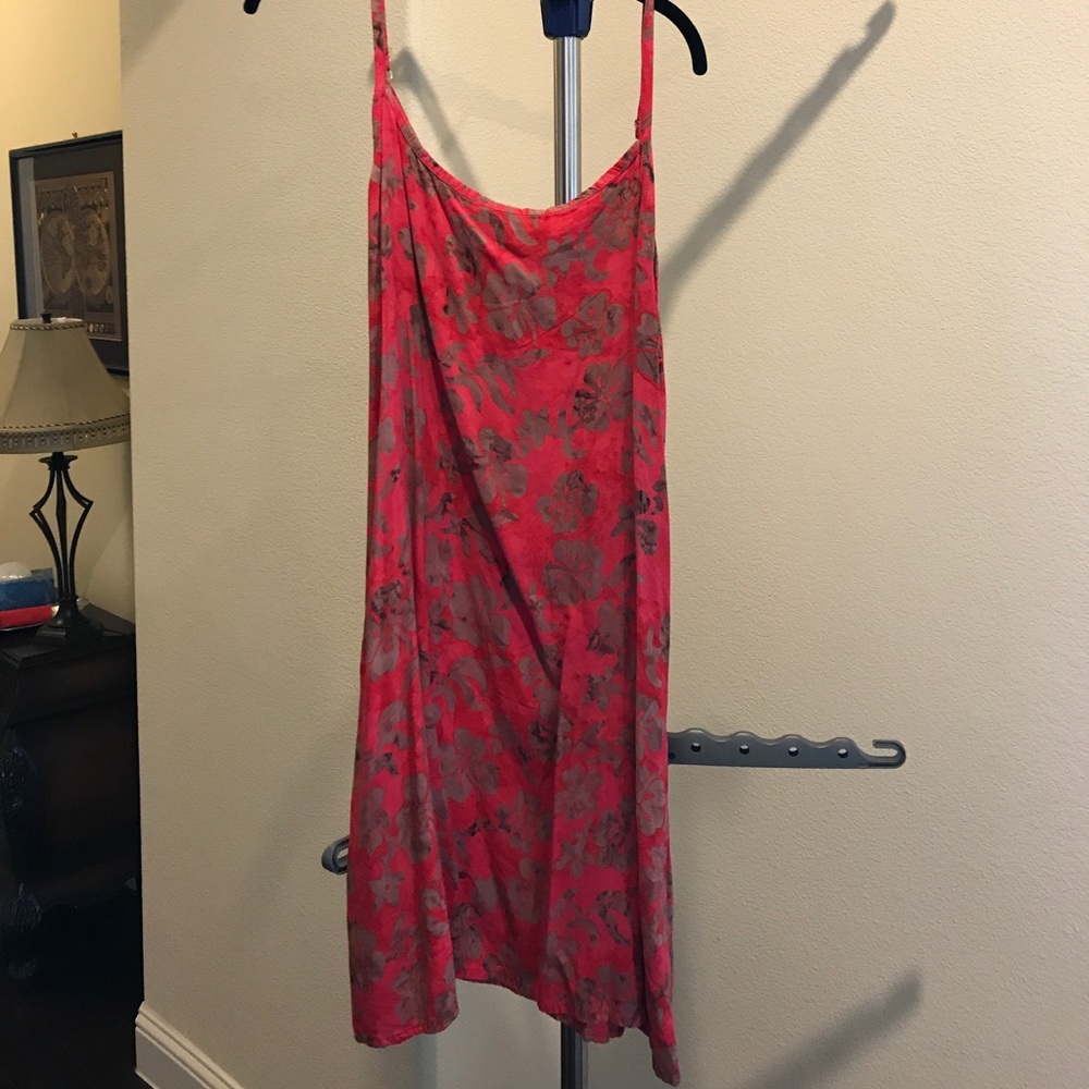 Floral pink summer dress