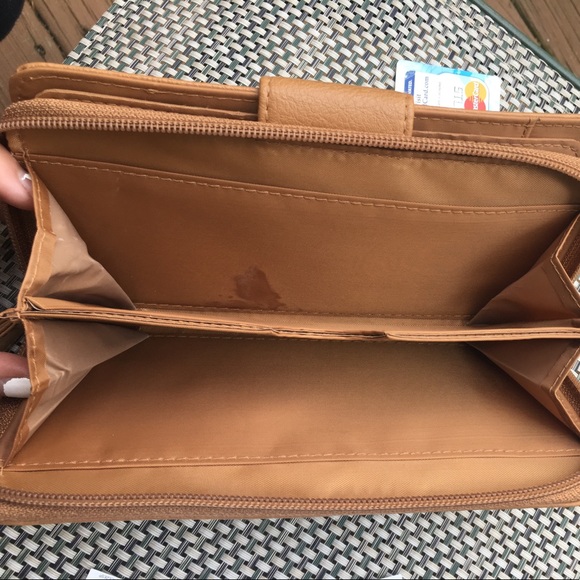 Wristlet - Picture 3 of 3