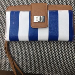 Wristlet