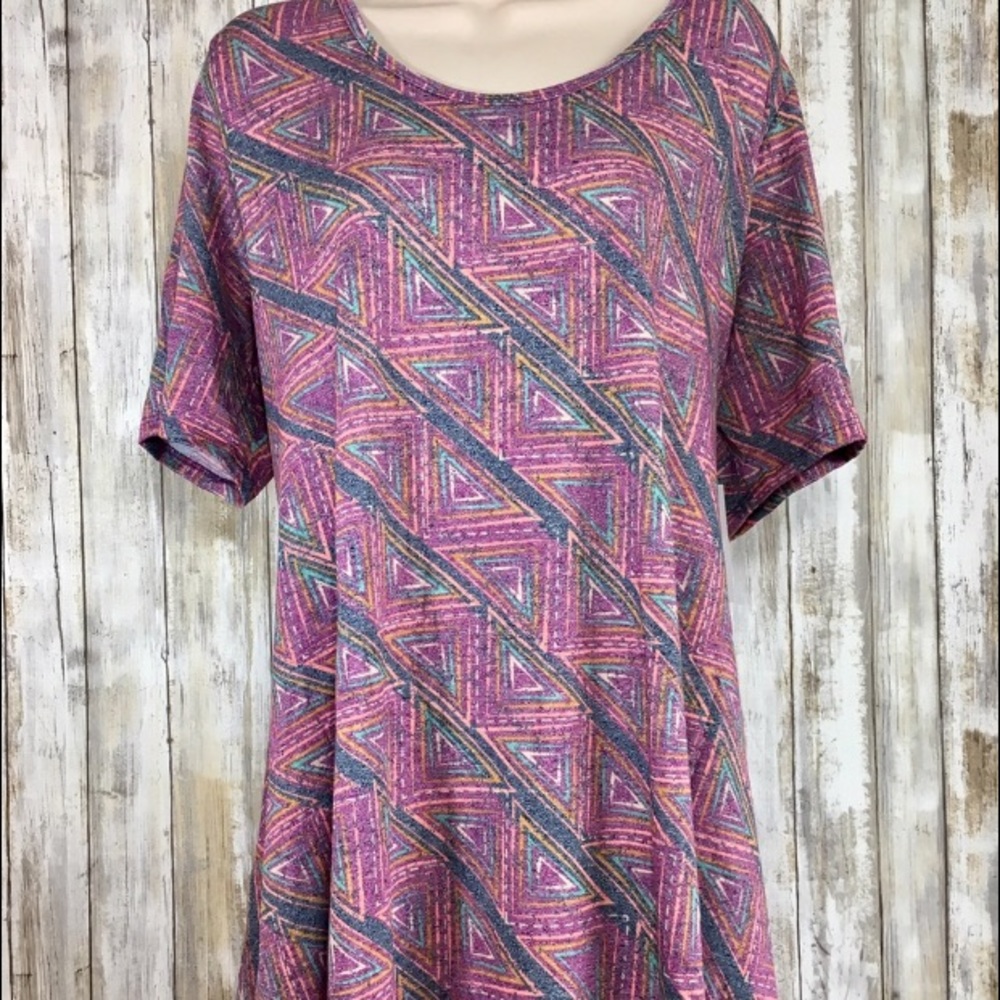 LuLaRoe Perfect T