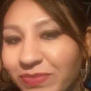 Meet your Posher, Elieneth