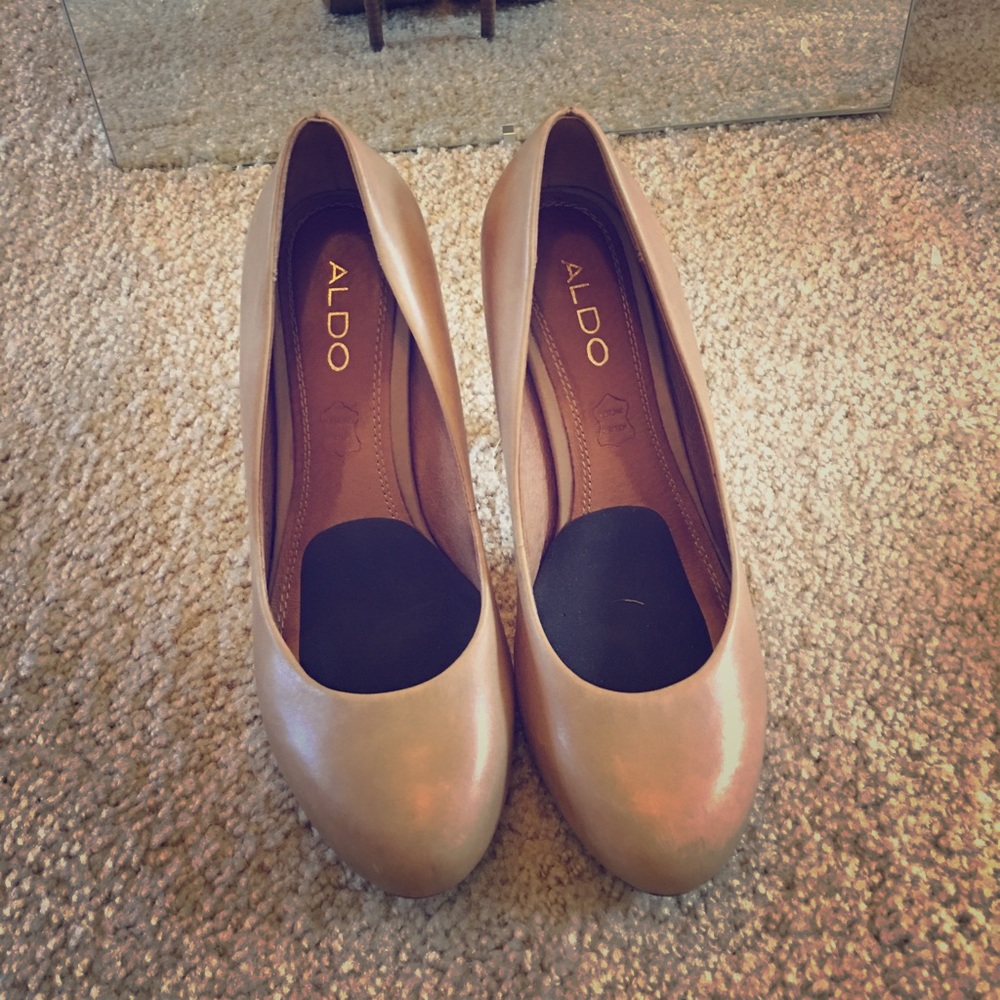Genuine leather also classic high heel