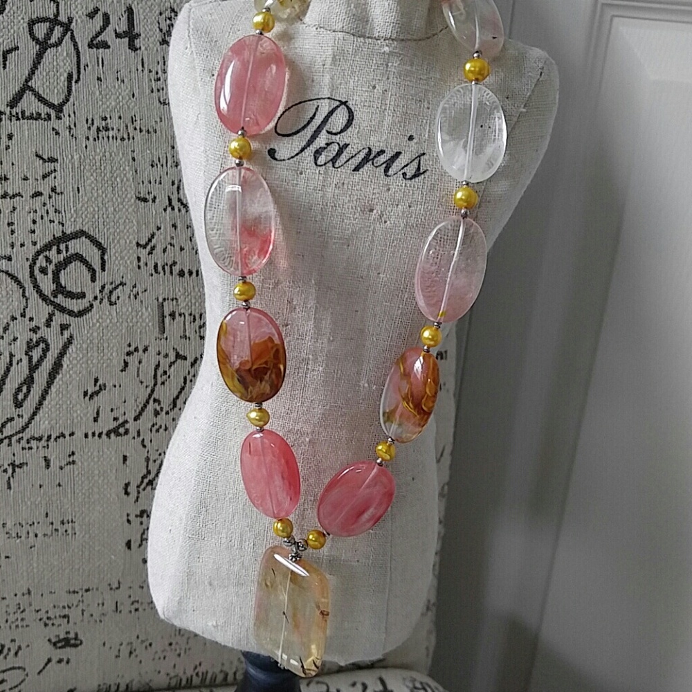 {Clearance} Stone necklace. Salmon, clear, tan