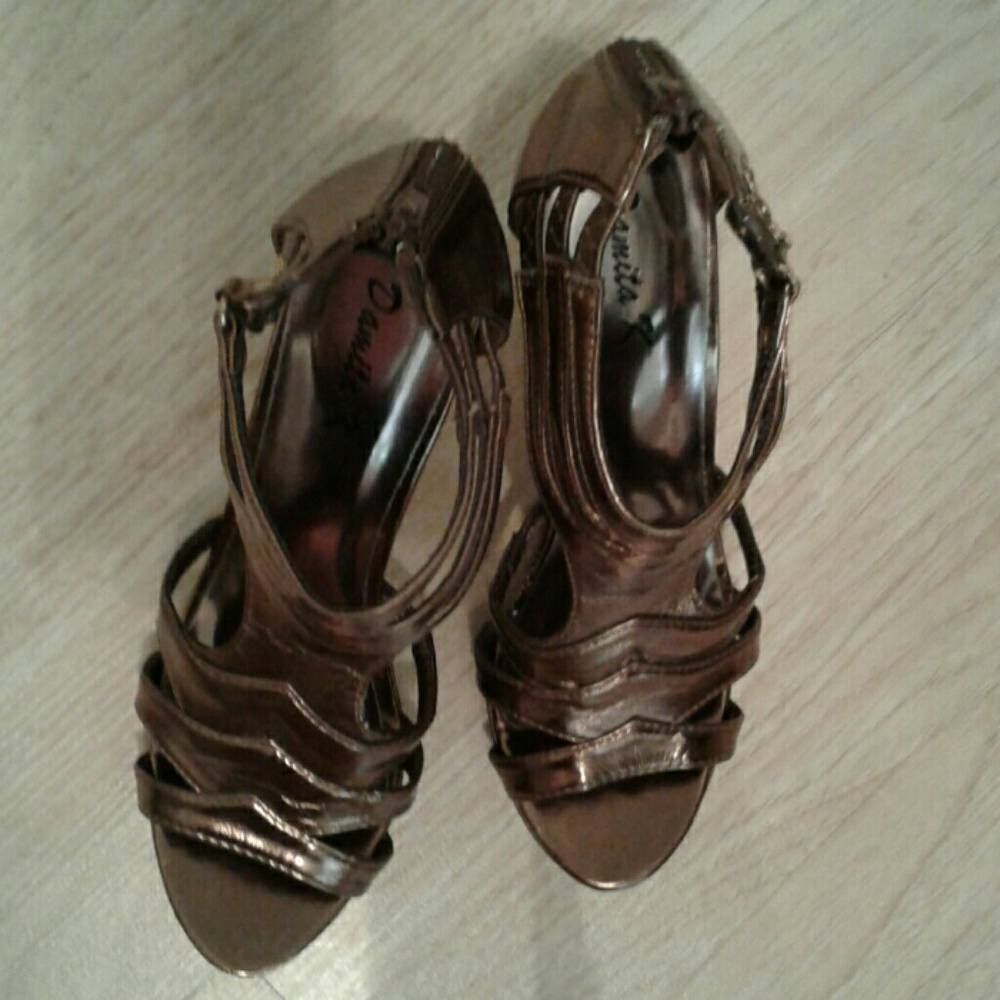 Beautiful Bronze Heels