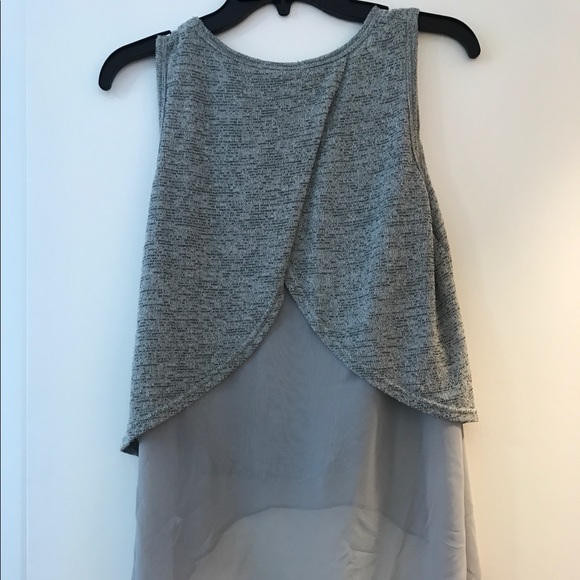 Top - Picture 2 of 2