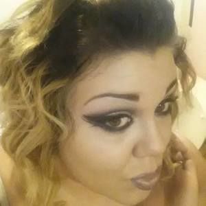 Meet your Posher, Lena