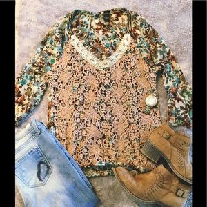 BKE Boutique floral lace blouse