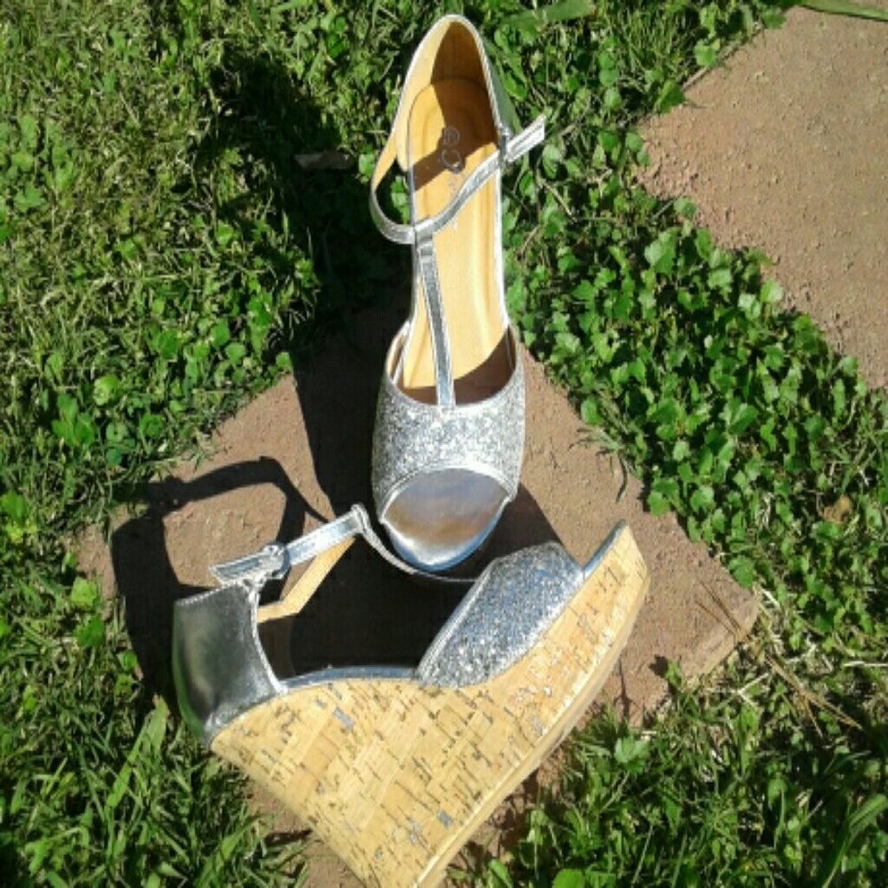NWOT Forever wedges