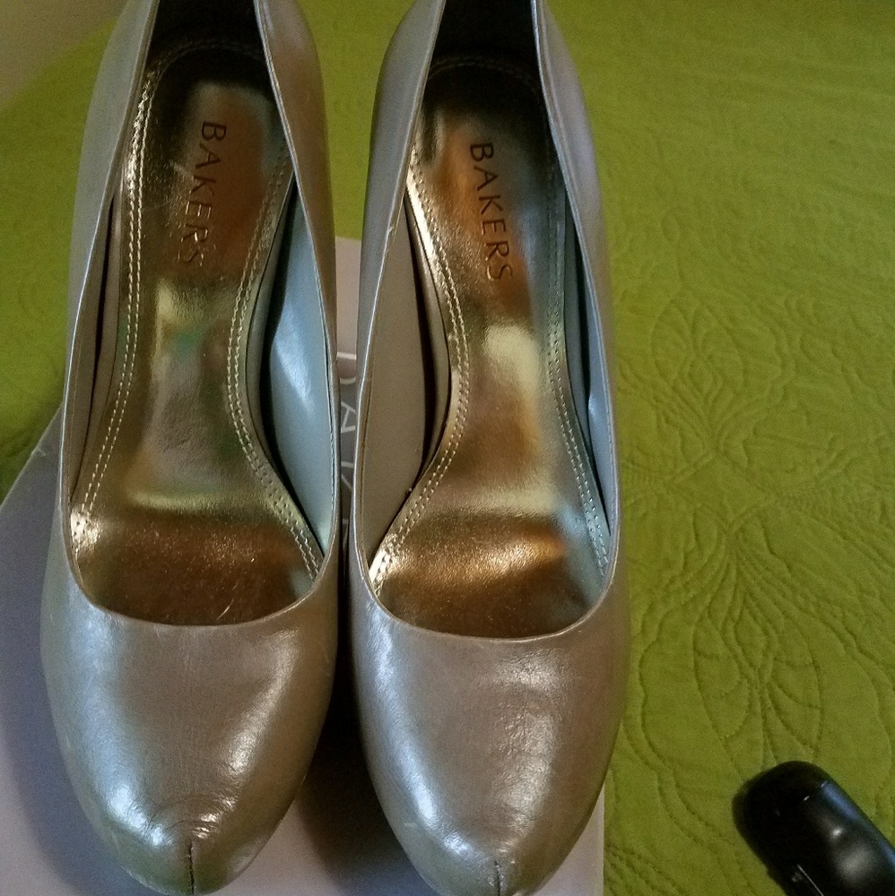 BAKERS AVERY Taupe High Heel