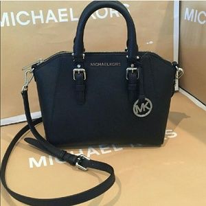 NWT Michael Kors Ciara
