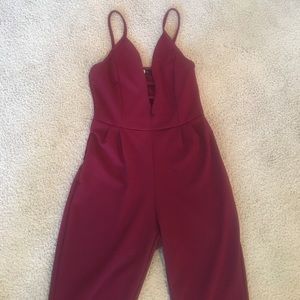 Maroon Stretchy Jumpsuit!