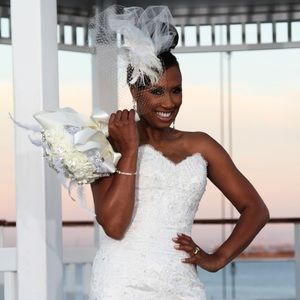 Meet your Posher, Myra