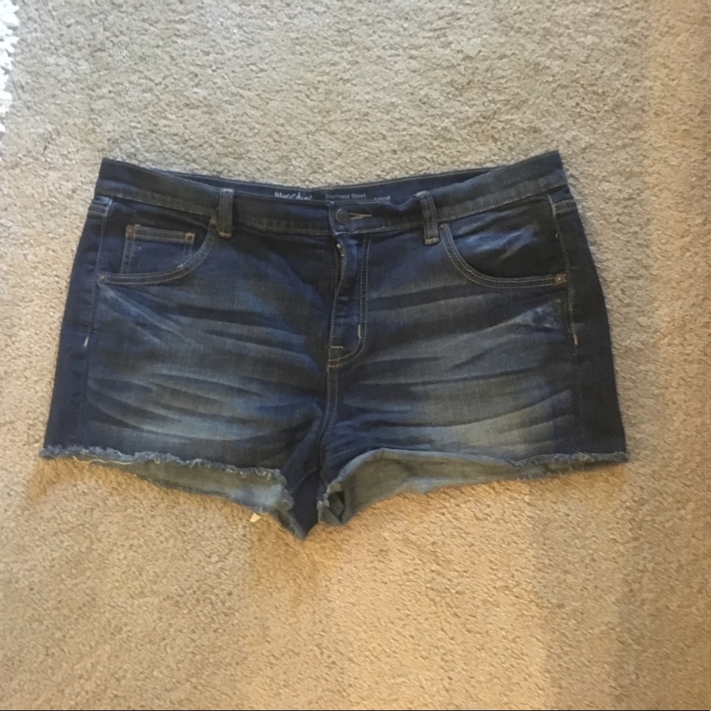 Mossimo boyfriend style denim cutoff shorts