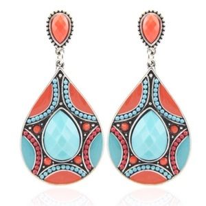 ❗️LOWERED PRICE❗️Multi Colorful Drop Earrings