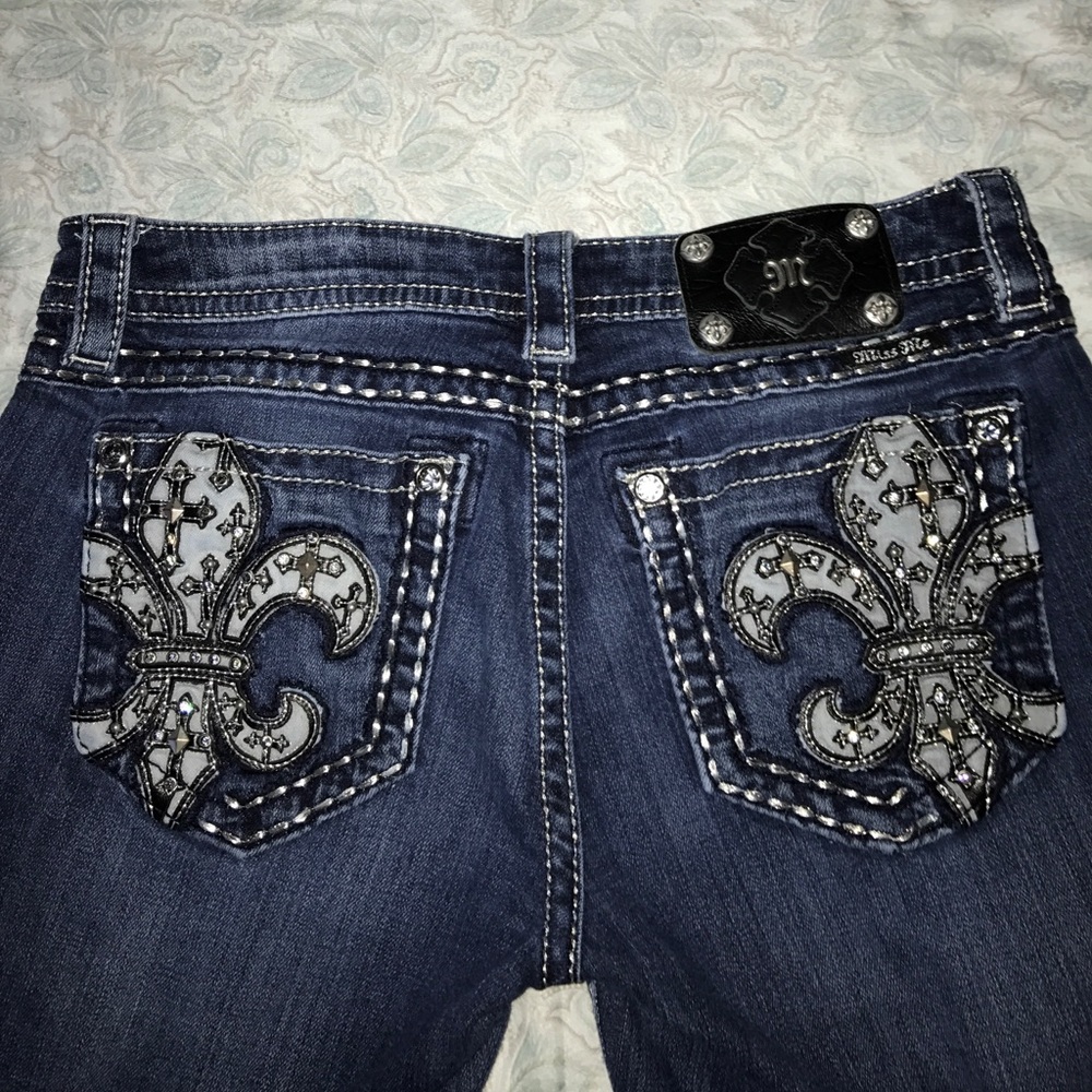 Size 29 Miss Me Skinny Jeans