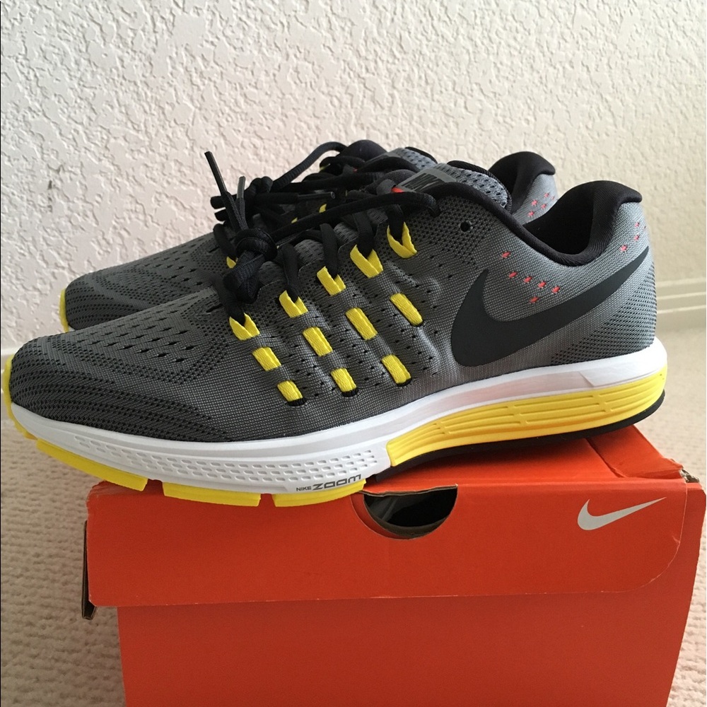 Women's Nike Air Zoom Vomero 11