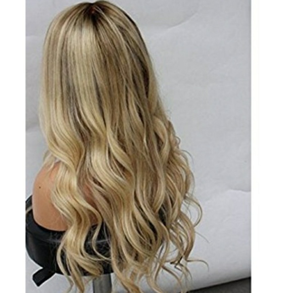 Ombre Blonde Beauty Wig 18-20 inches!! main image 4