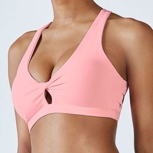 Ellie sports bra