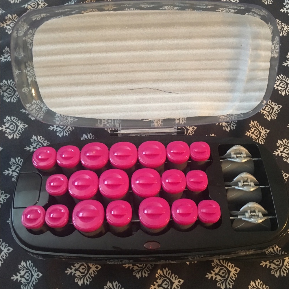 Heated roller set