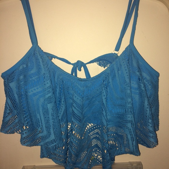 Bikini - Picture 2 of 3