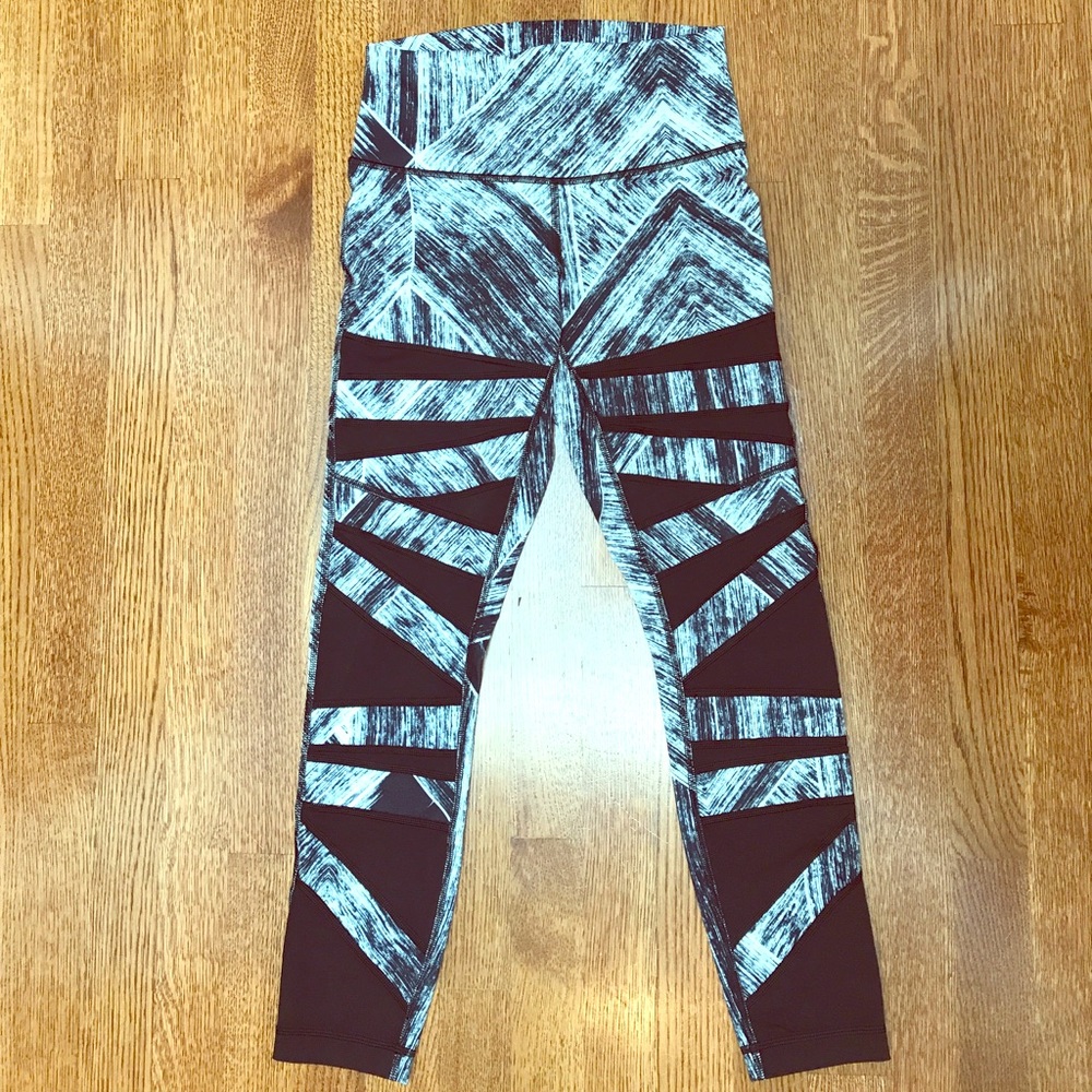 Lululemon exercise pants