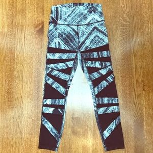 Lululemon exercise pants