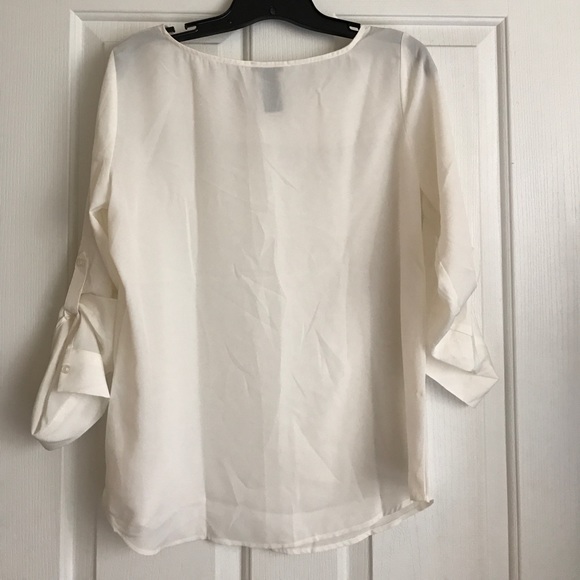 Ann Taylor blouse with convertible sleeves - Picture 2 of 4