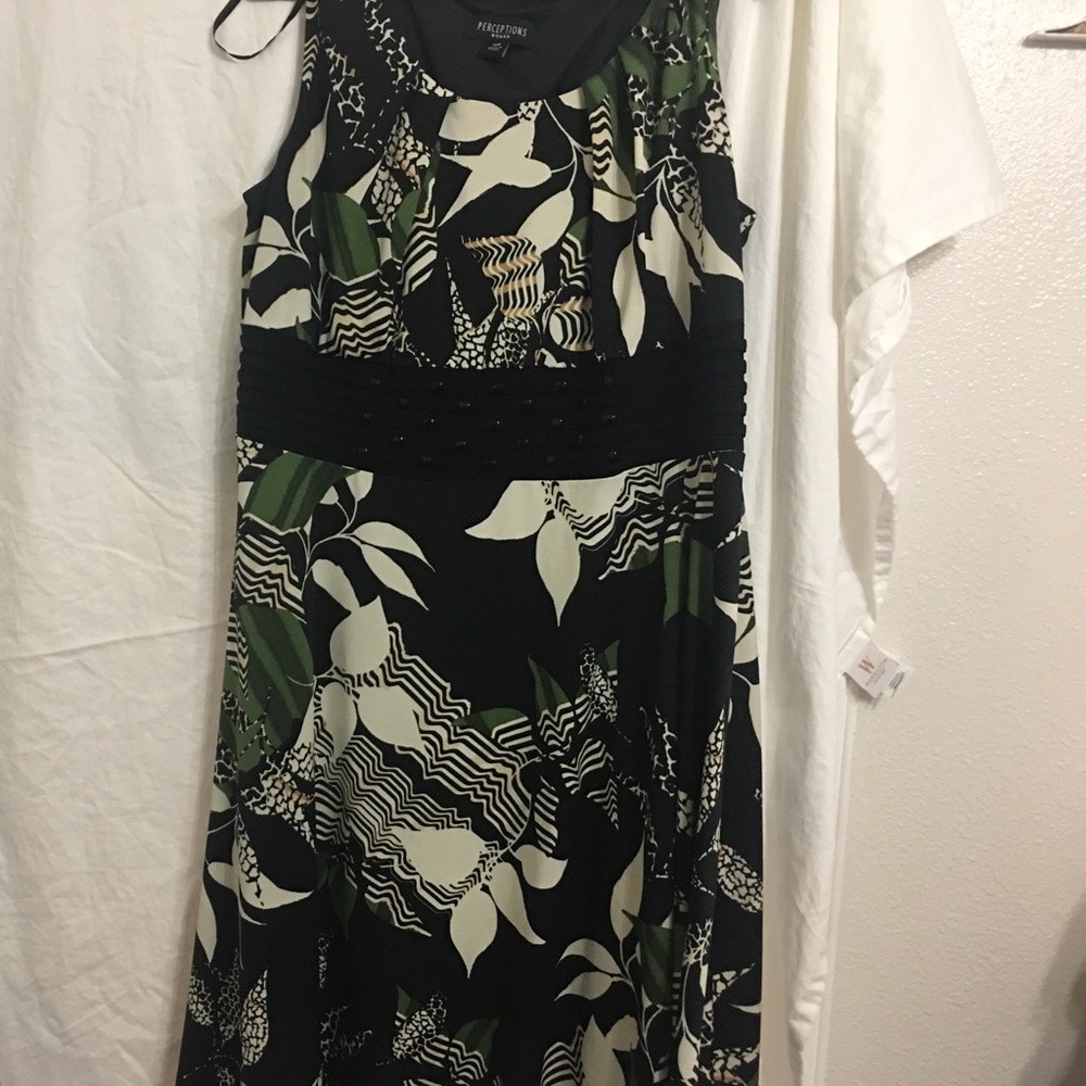 Comfortable dress no sleeve