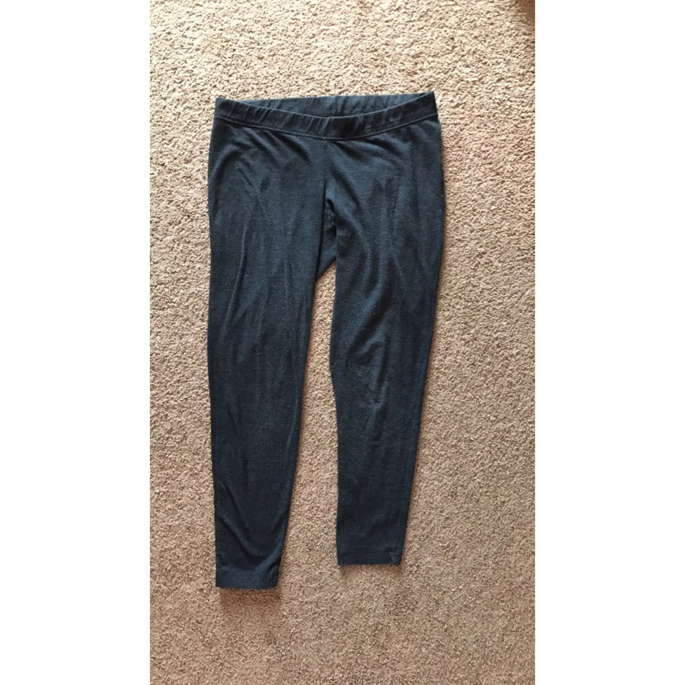 Maternity leggings.