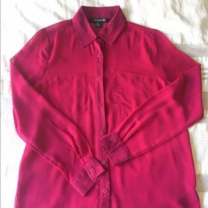 Forever 21 brand new WOT, fushia button up blouse