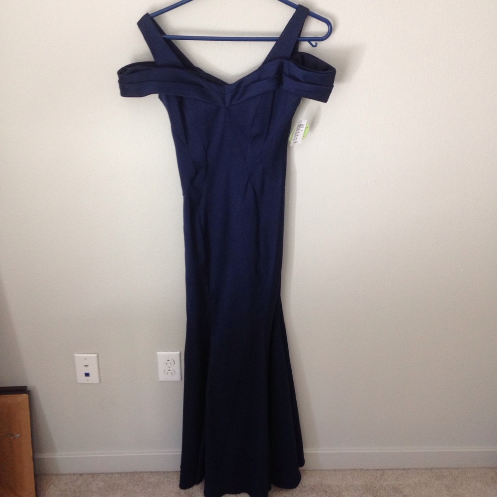 Windsor Nightway Navy Blue Off Shoulder Gown