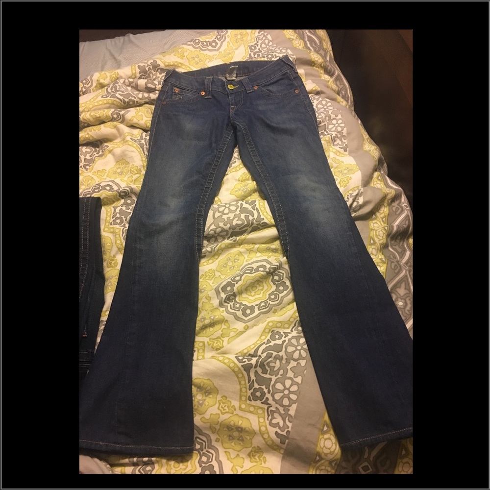 Size 28 True Religion jeans length 33