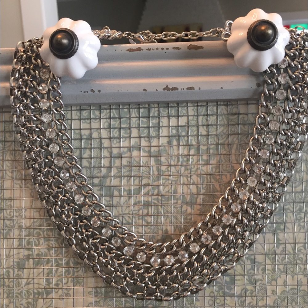 White House | Black Market chain choker