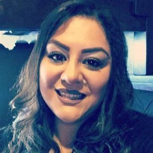 Meet your Posher, Adriana