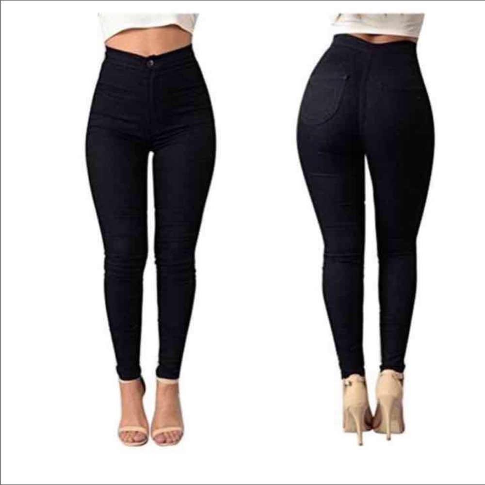 NWT Black Jeggings