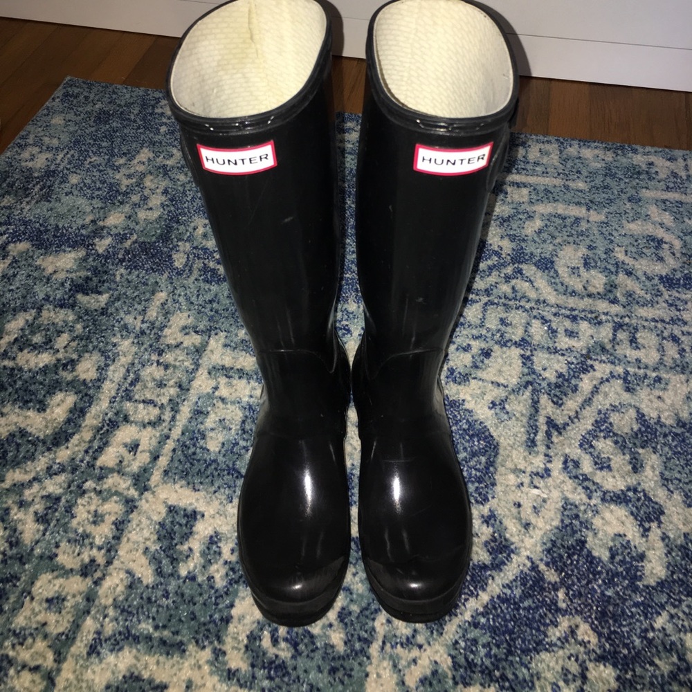 Tall gloss Hunter boots