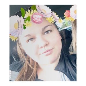 Meet your Posher, Allie