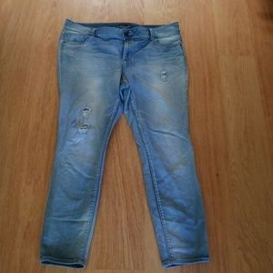 Stretchy light blue skinny jeans