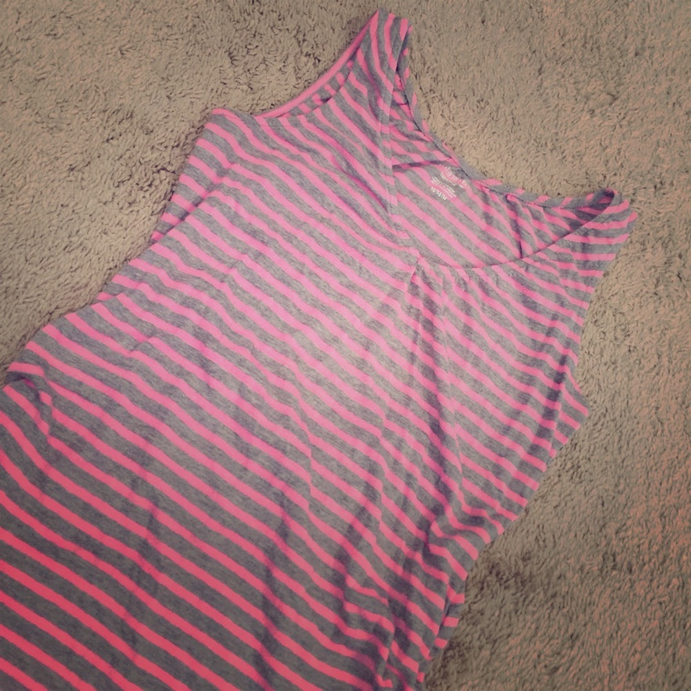 Pull down nursing breastfeeding tank