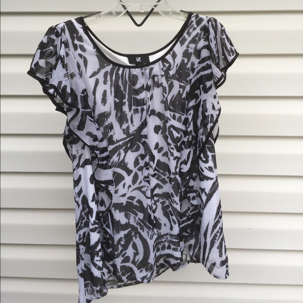 Black and white dressy blouse - XL