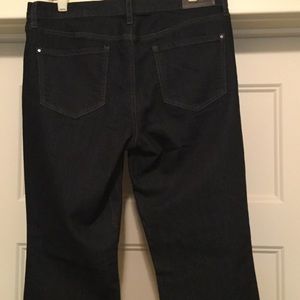 DKNY Jeans - DKNY Jeans. SOHO BOOT. Dark Wash. Like New. Size 6 DKNY Jeans - DKNY Jeans. SOHO BOOT. Dark Wash. Like New. Size 6
