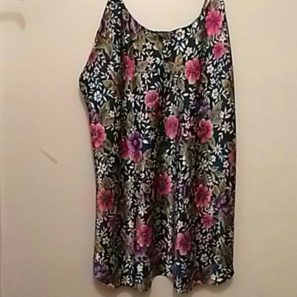 Gown/Lingerie