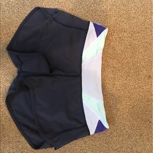 Lululemon 2 way stretch speed short