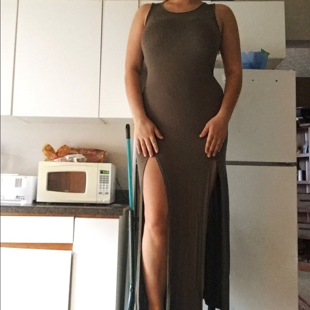 Shirts, jacket, dress and shoes!! - Picture 3 of 5