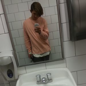 Meet your Posher, Diego